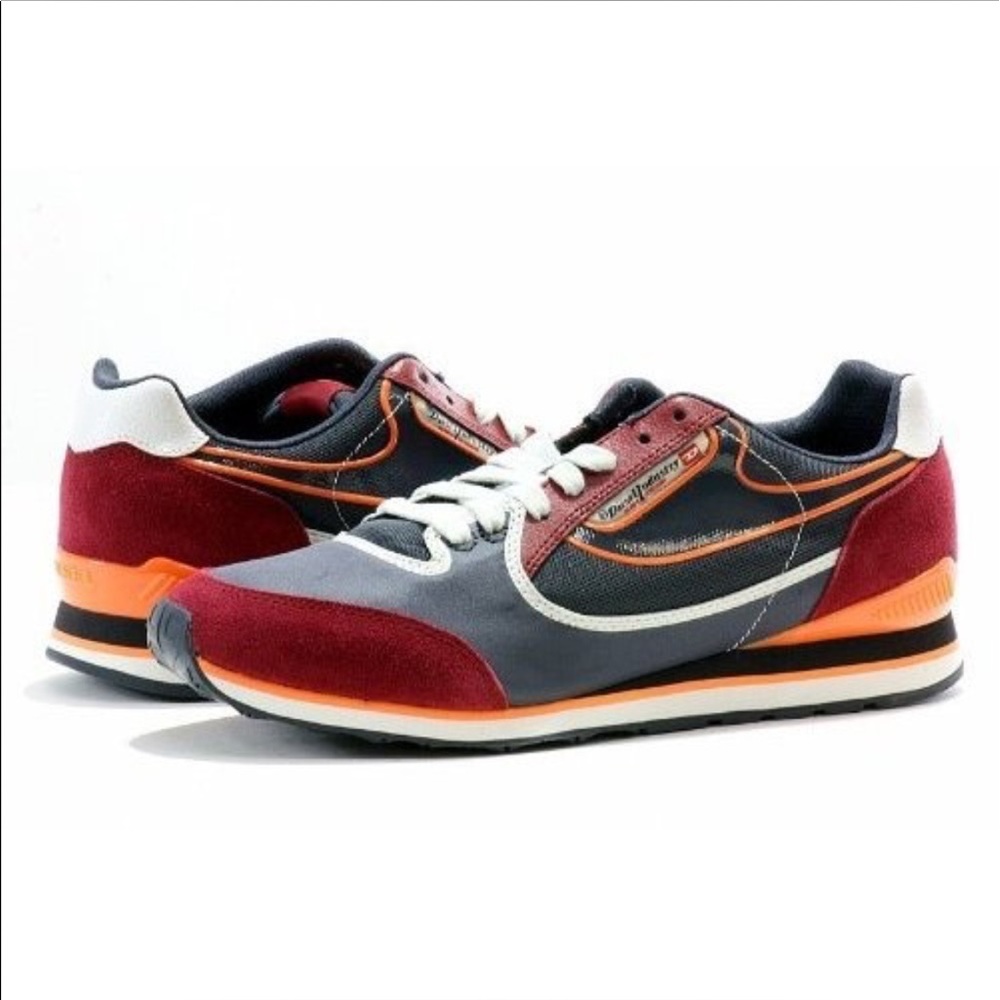 Diesel Aramis tennis shoes EUC